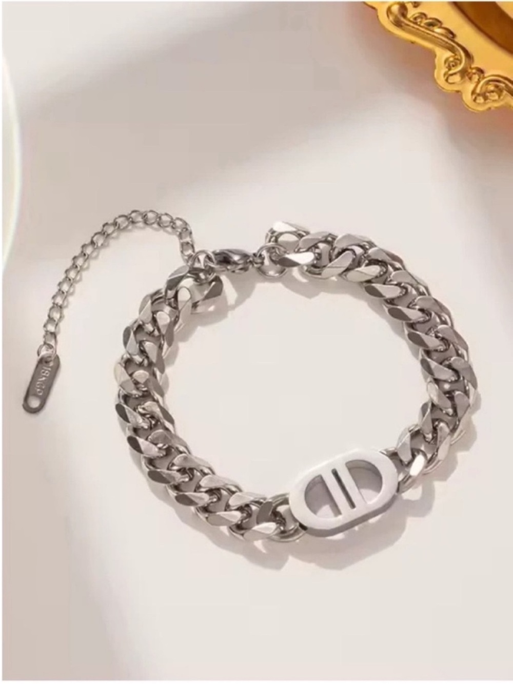 Stainless Steel Silver Designer Luxury Bracelet & Necklace Set - Picture 12 of 14
